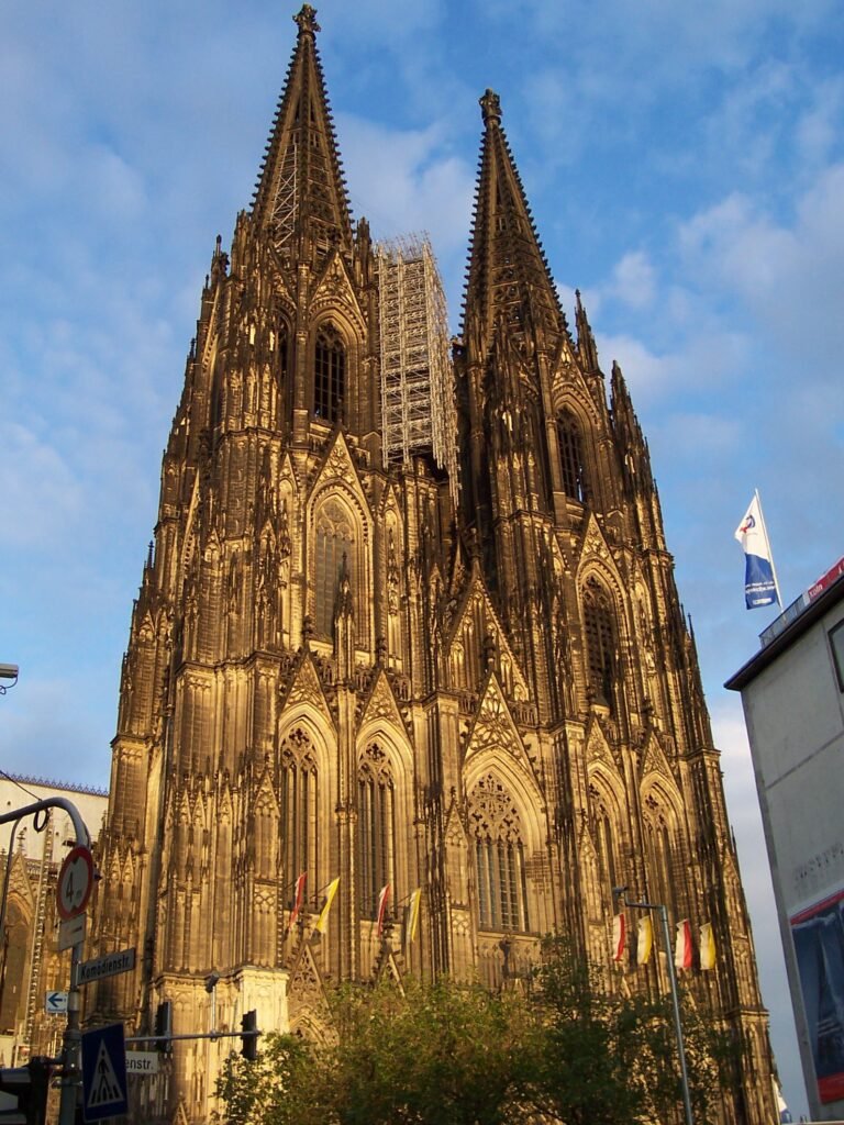 Preserving History with 3D LiDAR and Point Cloud Technology at the Cologne Cathedral